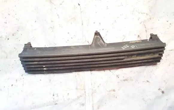 Mazda 626 Front grill g03390711