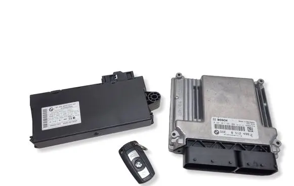 BMW 1 E82 E88 Engine ECU kit and lock set 9237047 61359237047 8512499