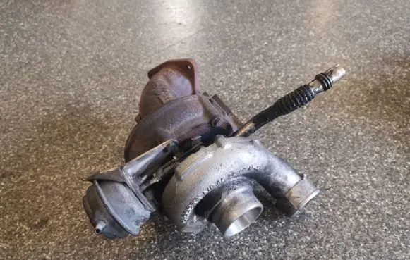 Audi A6 S6 C5 4B Turbo 059145701C