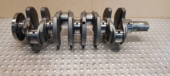 Mercedes-Benz Vito Viano W447 Crankshaft A6220300800 7705R R9M