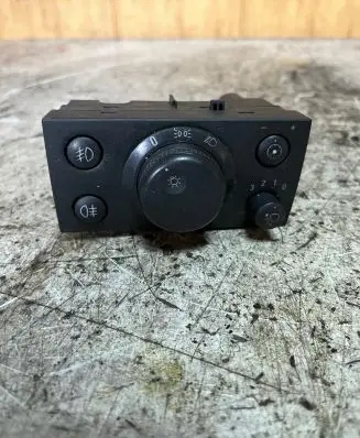 Opel Signum Light switch 13230798 LK04060051A
