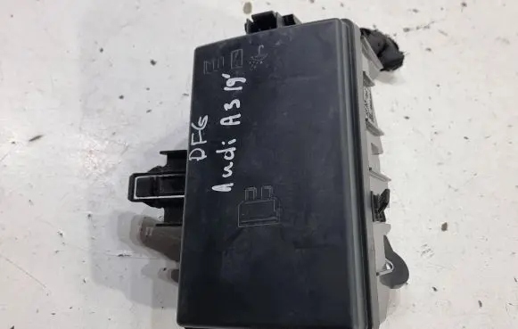 Audi A3 S3 8V Fuse box set 5Q0907361G 63513541