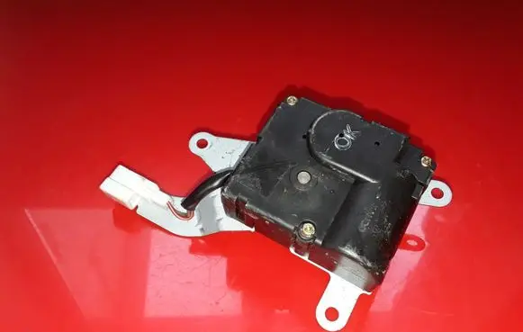 Hyundai Trajet Air flap motor/actuator NOCODE