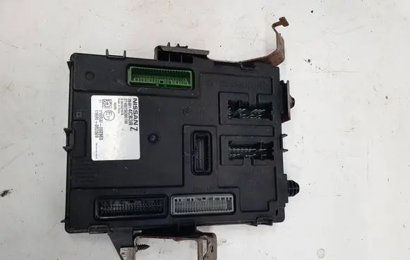 Nissan X-Trail T32 Comfort/convenience module 284B14CB3B 116RAI002868 S180192187A