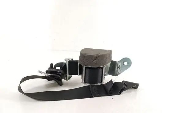 BMW 2 F46 Rear seatbelt 7332236