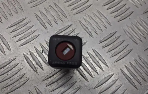 Citroen C3 Other switches/knobs/shifts 96373205
