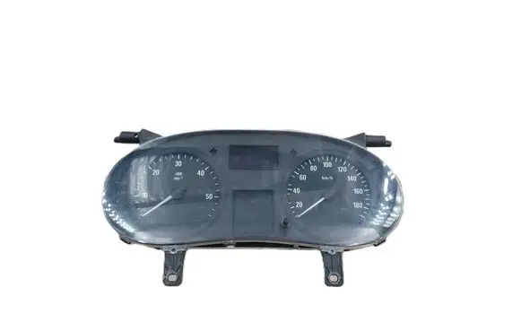 Opel Movano B Speedometer (instrument cluster) P8200467956D