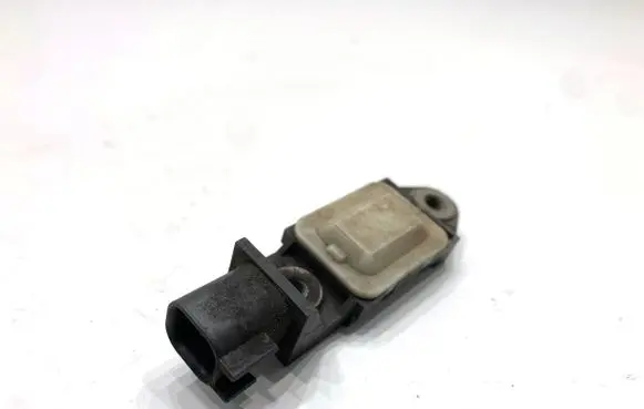 Volvo XC90 Airbag deployment crash/impact sensor 30724677