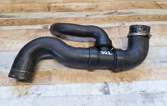 Peugeot 607 Air intake hose/pipe