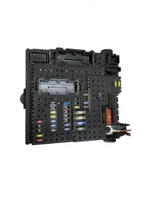 Volvo V70 Fuse module 30728512 28017881