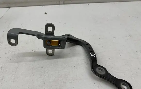 BMW iX3 G08 Tailgate/trunk/boot hinge 7397315