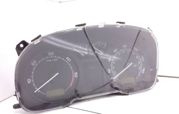 Skoda Octavia Mk1 (1U) Speedometer (instrument cluster) 1U0920911J