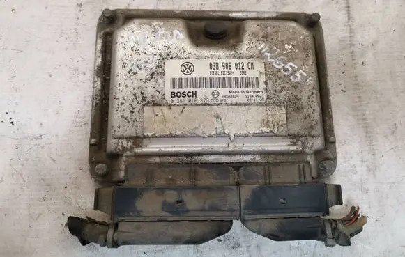 Seat Arosa Engine control unit/module 038906012CM 28SA4624 0281010379