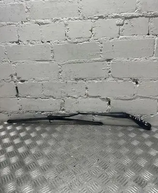 Mercedes-Benz E W213 Front wiper blade arm A2058240119