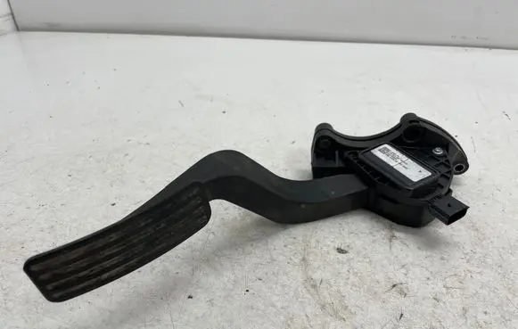 Land Rover Range Rover Sport L494 Accelerator throttle pedal GK529F836BA