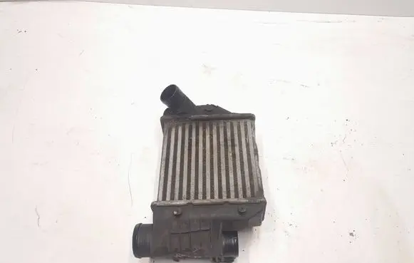 Audi A6 S6 C6 4F Intercooler radiator