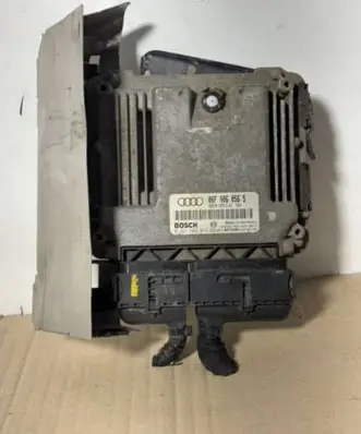 Audi A3 S3 8P Engine control unit/module 06F906056S