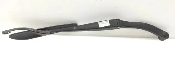 Subaru Forester SG Front wiper blade arm 35048LD