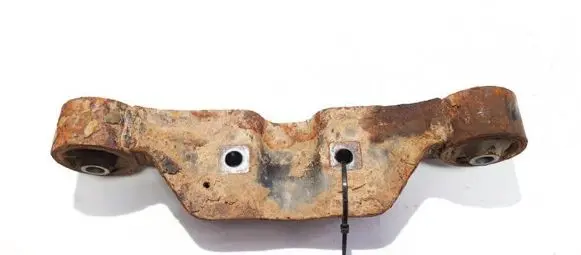 Subaru Legacy Engine mount bracket 41322ag020