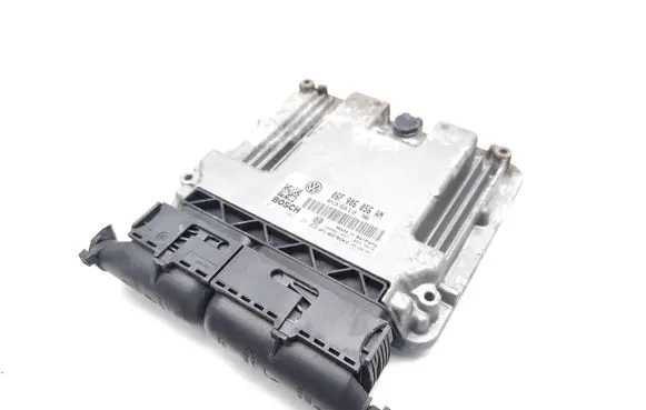 Volkswagen PASSAT B6 Engine control unit/module 06F906056AN 0261S02135 1039S11027