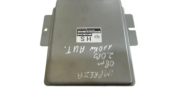 Subaru Impreza III Engine control unit/module 22611AN700 A18000R8U 7Y21