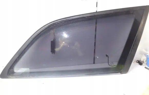 Audi A6 S6 C6 4F Rear side window 4F9035225R