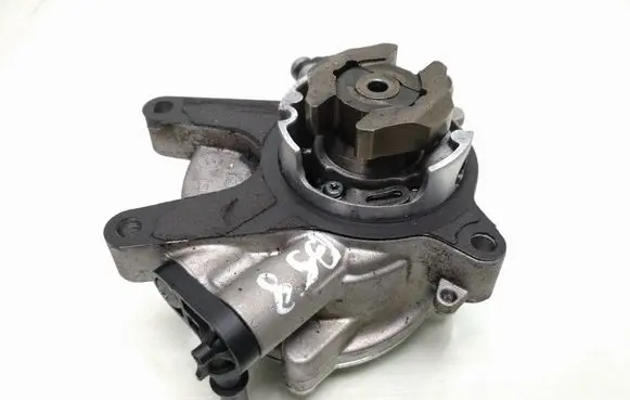 Opel Insignia A Vacuum pump