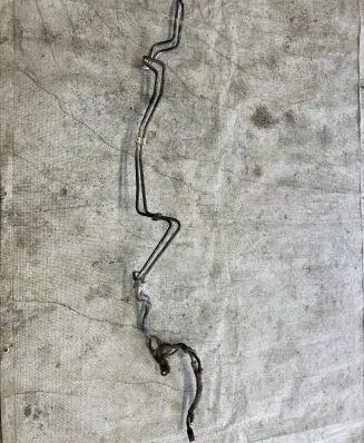 Toyota Land Cruiser (J150) Active stabilizer tube/hose 