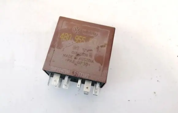 Audi A6 S6 C5 4B Other relay 4b0955531e