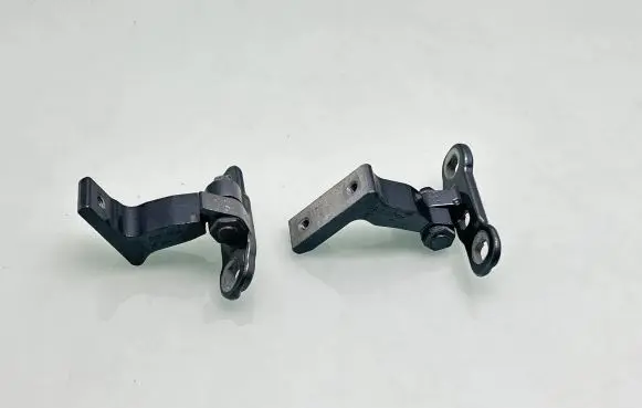Rear door hinge set