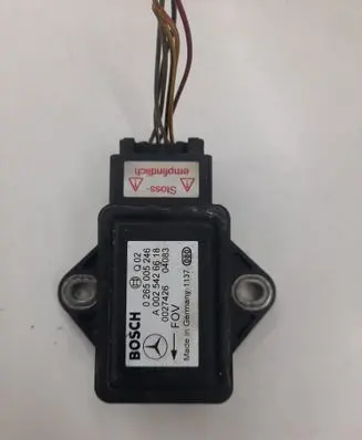 Mercedes-Benz E W211 ESP acceleration yaw rate sensor A0025426618