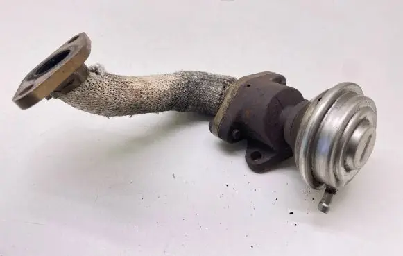 Audi A4 S4 B6 8E 8H EGR valve 72167555 09T329