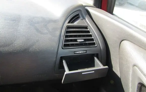 Citroen C4 I Dash center air vent grill 