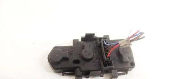 Audi A6 S6 C5 4B Tail light bulb cover holder THK161