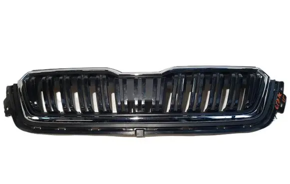 Skoda Octavia Mk3 (5E) Front bumper upper radiator grill
