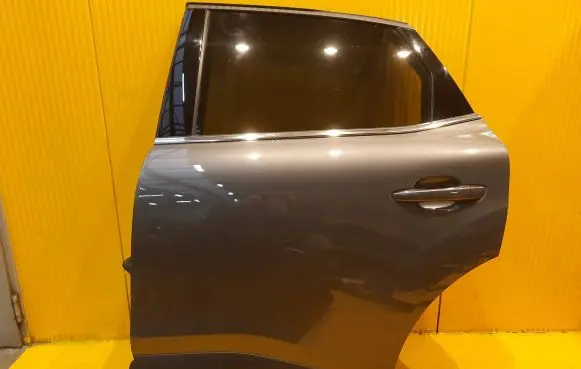 Citroen C4 X Rear door