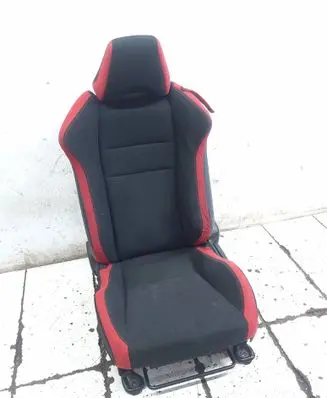 Toyota GT 86 Front driver seat 180719 B4F000