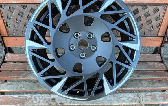 Cupra Born R20 alloy rim 