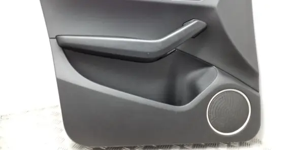 Audi Q5 SQ5 Front door card panel trim 8R2867105B
