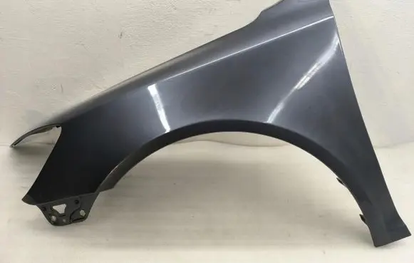 Skoda Octavia Mk2 (1Z) Fender