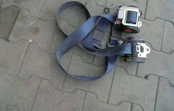 Audi TT Mk1 Front seatbelt PASYBEZPIECZESTWA