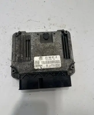 Skoda Octavia Mk2 (1Z) Engine control unit/module 03G906021LB 1039S17180 0281013238