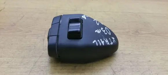 Nissan X-Trail T30 Multifunctional control switch/knob 54355381B