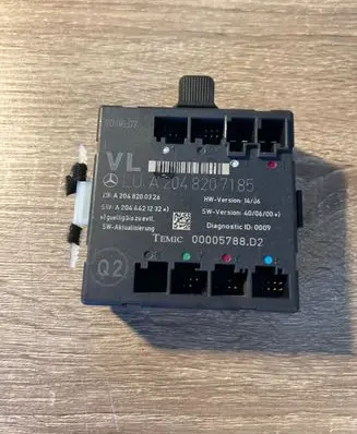 Mercedes-Benz C W204 Door control unit/module A2048207185 A2044421232