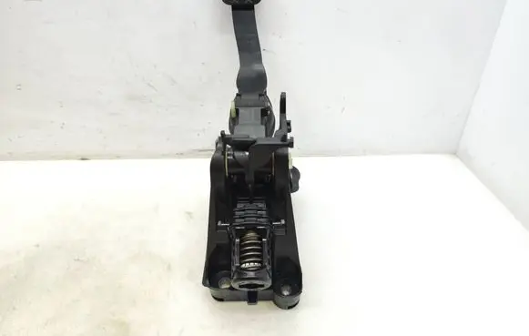 Audi A3 S3 8V Clutch pedal 5Q1721059FB 454P3424