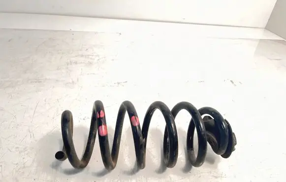Nissan X-Trail T32 Rear coil spring 550344BA0A