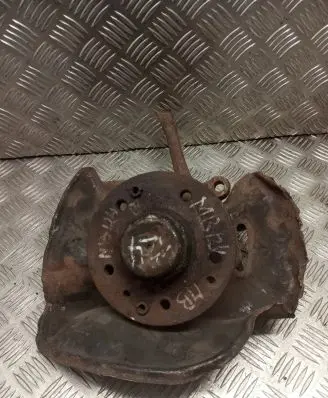 Mercedes-Benz E W124 Front wheel hub