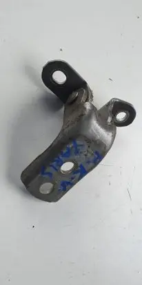 Toyota Yaris Front door upper hinge