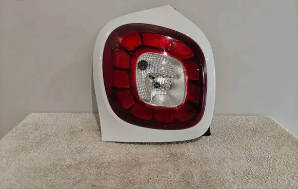 Rear/tail lights