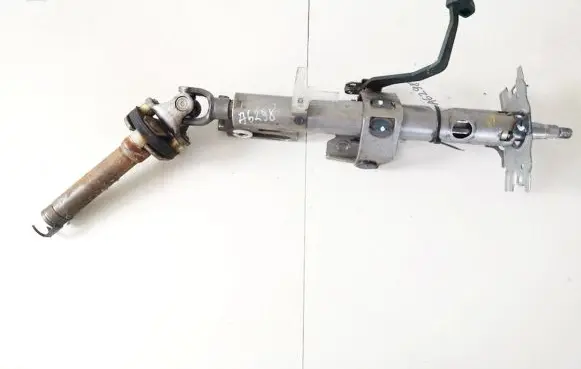Toyota Avensis Verso Steering wheel axle